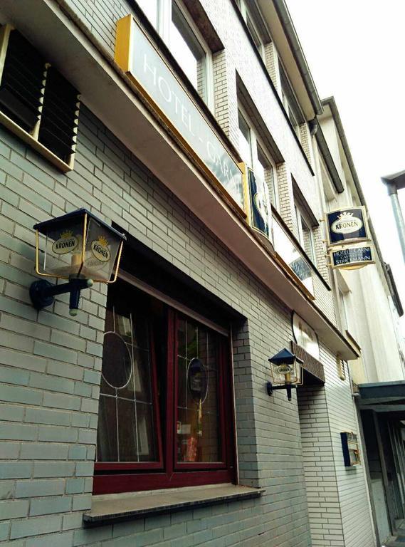 Hotel Yans Oberhausen  Rom bilde